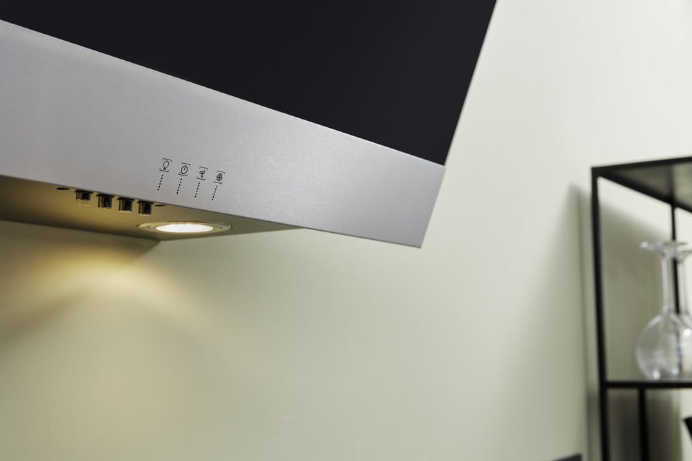 EAN 4011577865912 - Bauknecht RBHVP 63 LM K De pared Negro, Acero inoxidable B 647 m³/h imagen 2