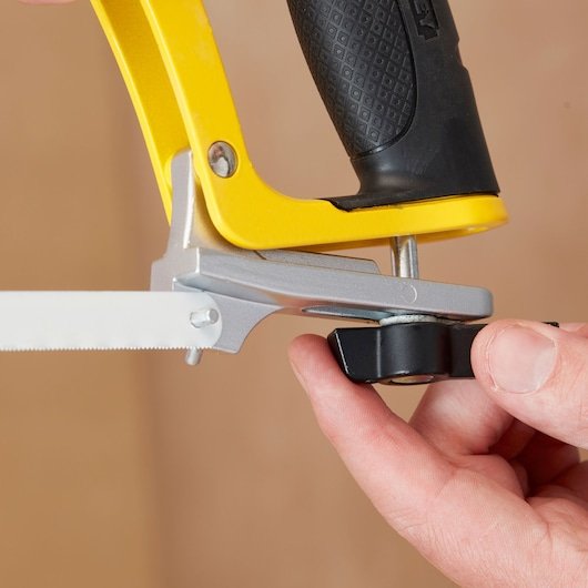 EAN 3253561201103 - Stanley 1-20-110 sierra Sierra de arco 30,5 cm Negro, Acero inoxidable, Amarillo imagen 14