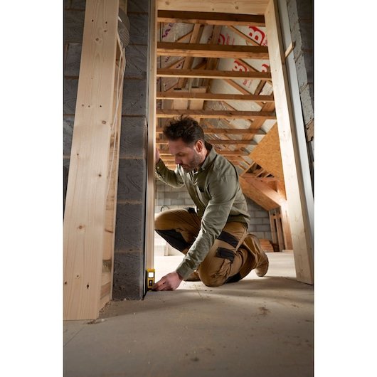 EAN 3253560770655 - Stanley SLM65 Medidor láser de distancias Negro, Amarillo 20 m imagen 14