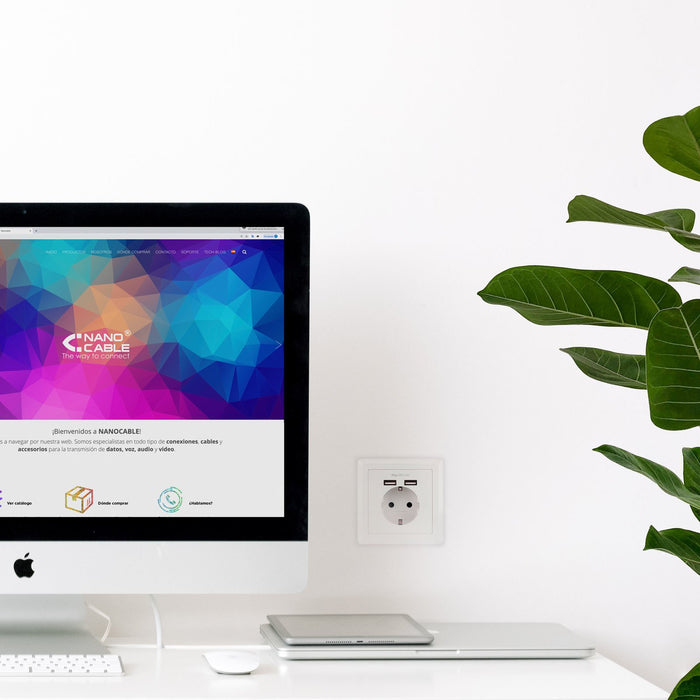 EAN 8433281009707 - Nanocable 10.35.0010 toma de corriente CEE 7/3 + USB Blanco imagen 10