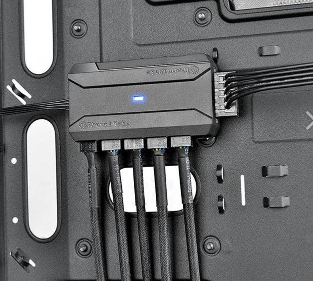 EAN 4717964402530 - Thermaltake Commander FP Negro imagen 4