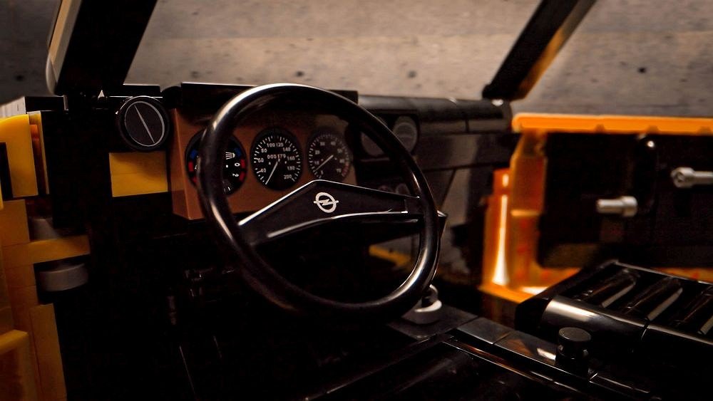 EAN 5902251243395 - COBI Opel Manta A 1970 imagen 11