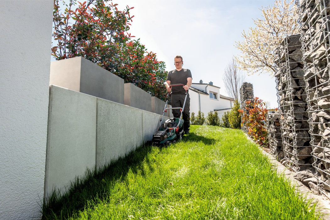 EAN 4061792204133 - Metabo RM 36-18 LTX BL 36 Cortacésped de empuje a gasolina Batería Negro imagen 3