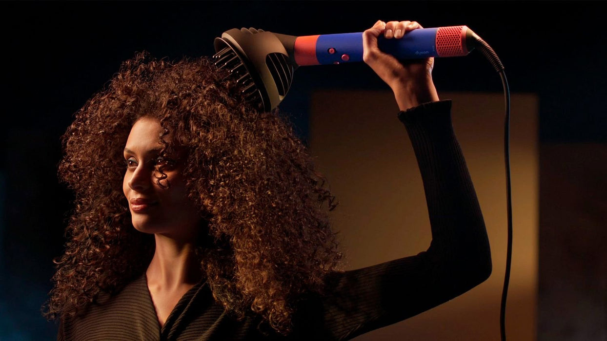 EAN 5025155099018 - Dyson Airwrap i.d. Herramienta de peinado con múltiples accesorios Caliente Azul 1300 W 2,675 m imagen 5