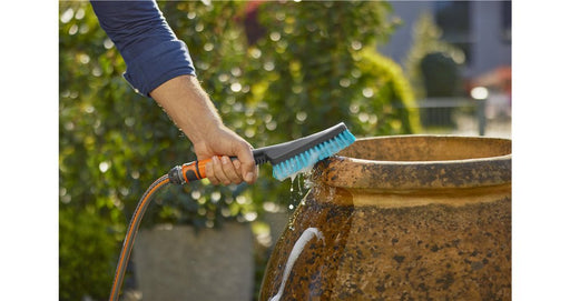 EAN 4078500064941 - Gardena 18844-20 pistola de pulverización de agua o boquilla Boquilla de lavado Verde, Gris, Naranja imagen 2