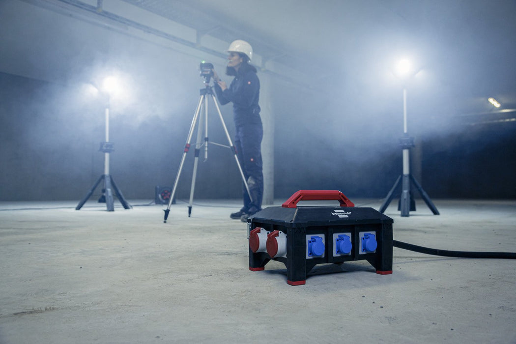 EAN 4007123687923 - Brennenstuhl BSV 5-63A unidad de distribución de energía (PDU) 9 salidas AC Negro imagen 7