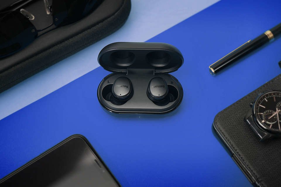 EAN 4895229126596 - Philips 4000 series TAT4556BK/00 auricular y casco Auriculares Inalámbrico Dentro de oído Bluetooth Negro imagen 2