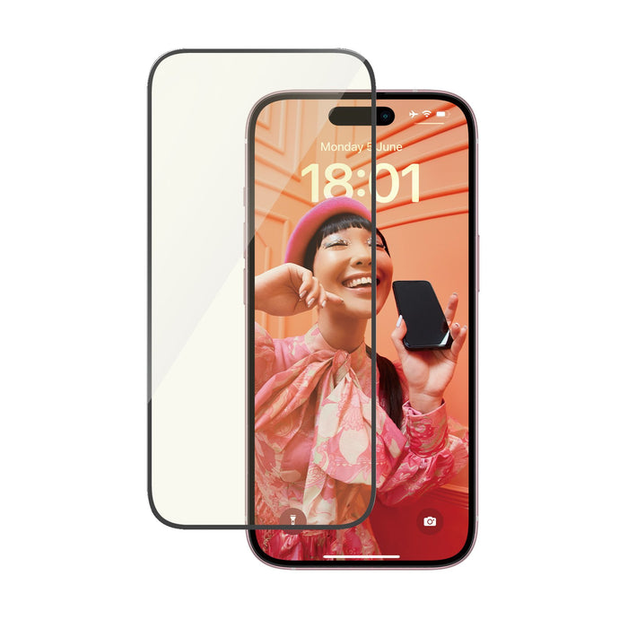 EAN 5711724028137 - PanzerGlass ® Eyecare Screen Protection iPhone 15 | Ultra-Wide Fit w. EasyAligner Protector de pantalla A imagen 1
