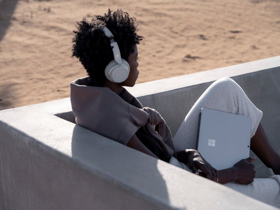 EAN 889842831955 - Microsoft Surface Pro 8 4G Intel® Core™ i5 LTE 256 GB 33 cm (13") 8 GB Wi-Fi 6 (802.11ax) Windows 10 Pro P imagen 21