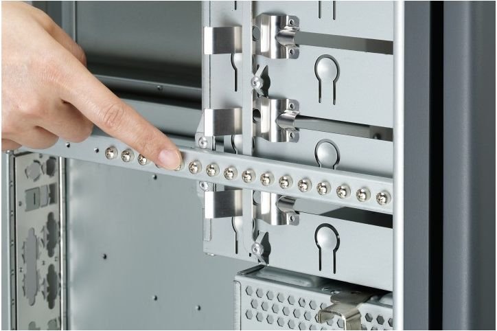 EAN 4710713233850 - Chieftec Mediumtower Uni 400W ATX/EATX Black Midi Tower Negro imagen 7