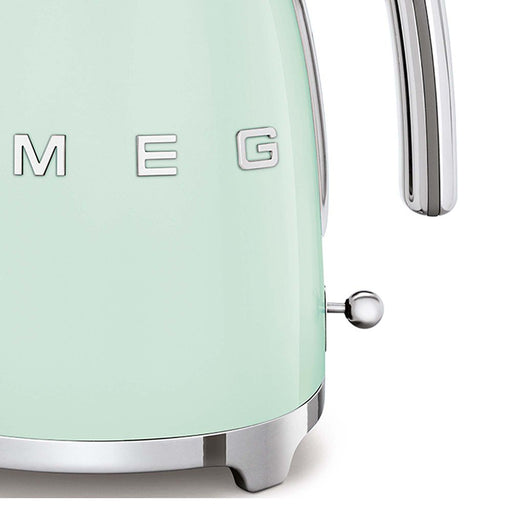 EAN 8017709227975 - Smeg KLF03PGEU tetera eléctrica 1,7 L 2400 W Verde imagen 2
