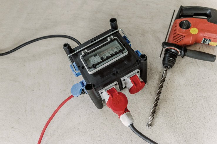 EAN 4007123654475 - Brennenstuhl 1153690200 base múltiple 2 m 7 salidas AC Interior Negro, Azul, Rojo imagen 5