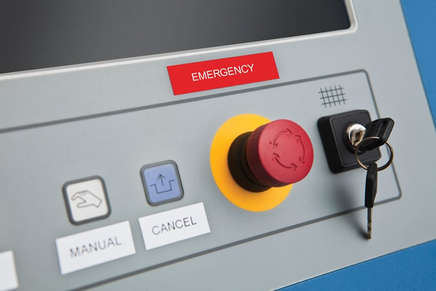 EAN 0071701059727 - DYMO 1805416 cinta para impresora de etiquetas Blanco sobre rojo imagen 5