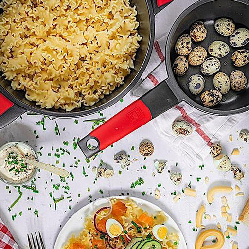 EAN 8411796105572 - BRA Premiere A413816 cacerola 1,25 L Alrededor Negro, Rojo imagen 2