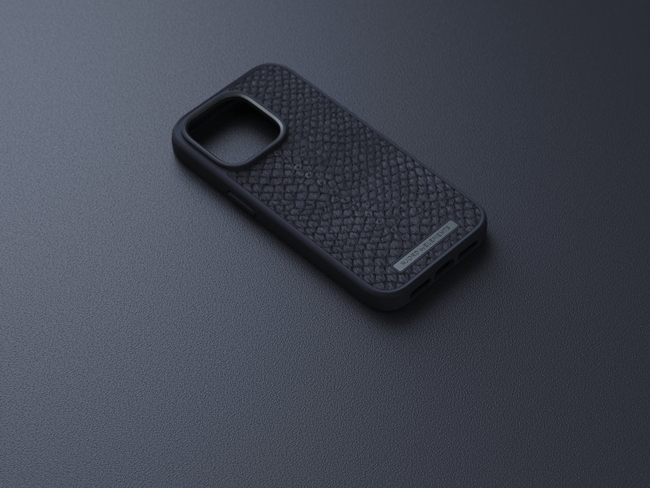 EAN 8720574621129 - Njord byELEMENTS Salmon Leather Magsafe funda para teléfono móvil 15,5 cm (6.1") Negro imagen 23