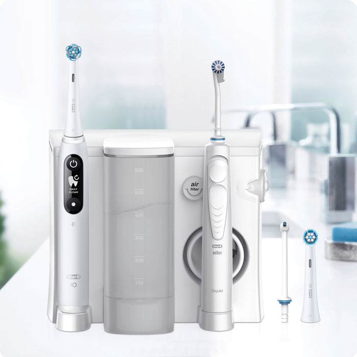 EAN 8006540841204 - Oral-B iO6 & OxyJet Adulto Cepillo dental oscilante Blanco imagen 2