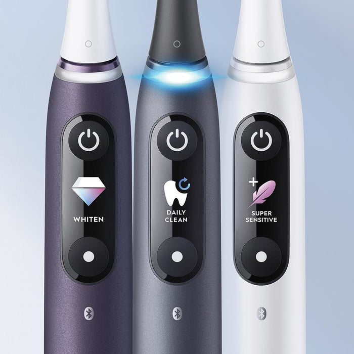 EAN 4210201363095 - Oral-B iO 4210201363095 cepillo eléctrico para dientes Adulto Cepillo dental giratorio Negro imagen 3