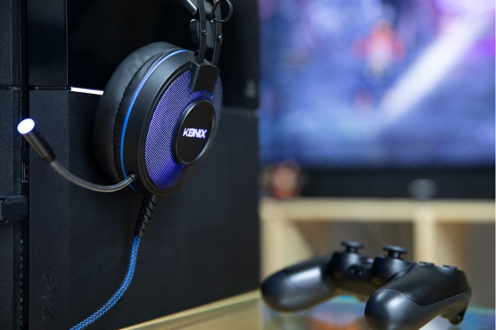 EAN 3328170272902 - Konix 61881105272 auricular y casco Auriculares Alámbrico Diadema Juego Negro, Azul imagen 5