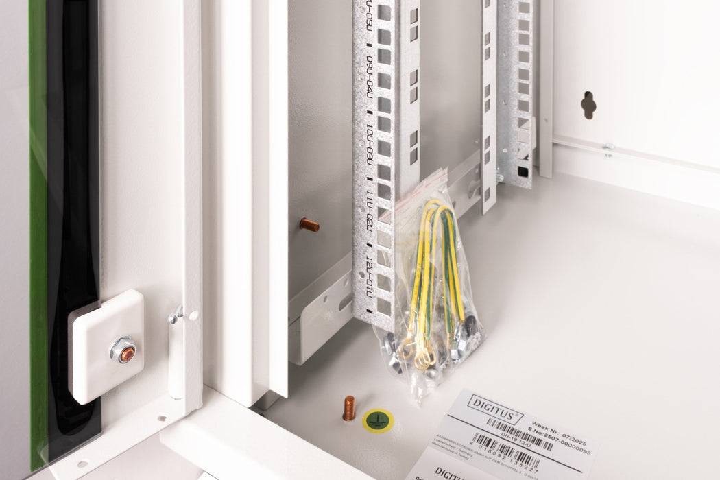 EAN 4016032135227 - Digitus DN-19 12-U armario rack 12U Bastidor de pared Gris imagen 6