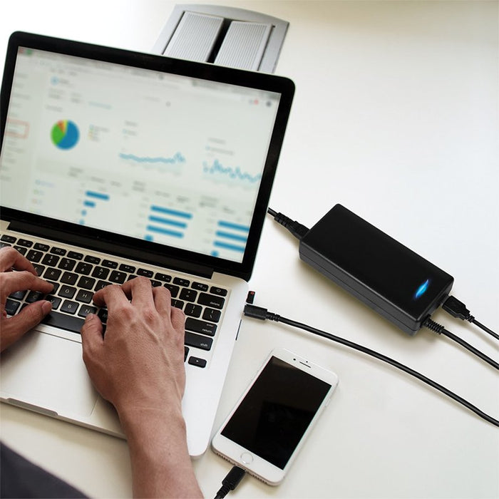 EAN 4052792066401 - LogiLink PA0272 adaptador e inversor de corriente Interior 112 W Negro imagen 3