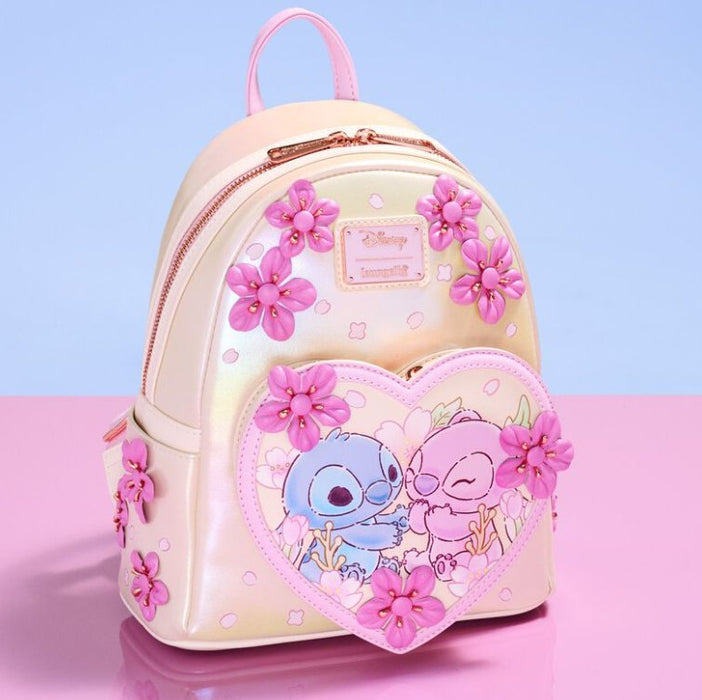 EAN 0671803539839 - Loungefly Stitch & Angel Cherry Blossom Heart Mini mochila Mochila informal Rosa Poliuretano (PU) imagen 2