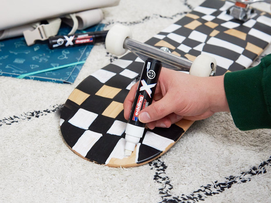 EAN 4057305067135 - Edding 6900 X Multimarker marcador permanente Punta de cincel Negro, Blanco 2 pieza(s) imagen 8