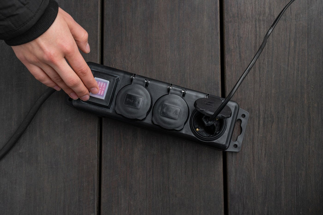 EAN 4007123684328 - Brennenstuhl 1159950013 base múltiple 2 m 3 salidas AC Interior / exterior Negro imagen 7