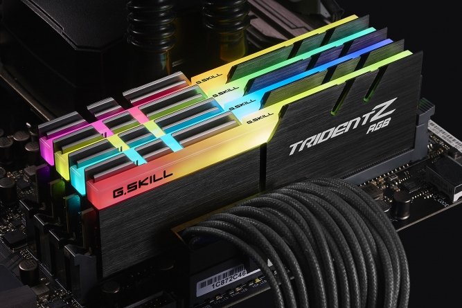 EAN 4719692015402 - G.Skill Trident Z RGB F4-3200C16Q-64GTZR módulo de memoria 64 GB 4 x 16 GB DDR4 imagen 4