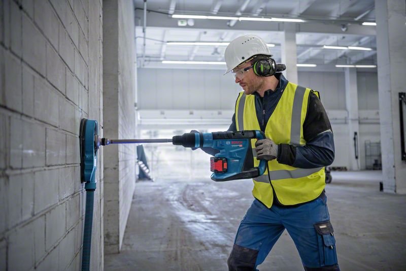 EAN 4059952615394 - Bosch GBH 18V-40 C Professional imagen 2