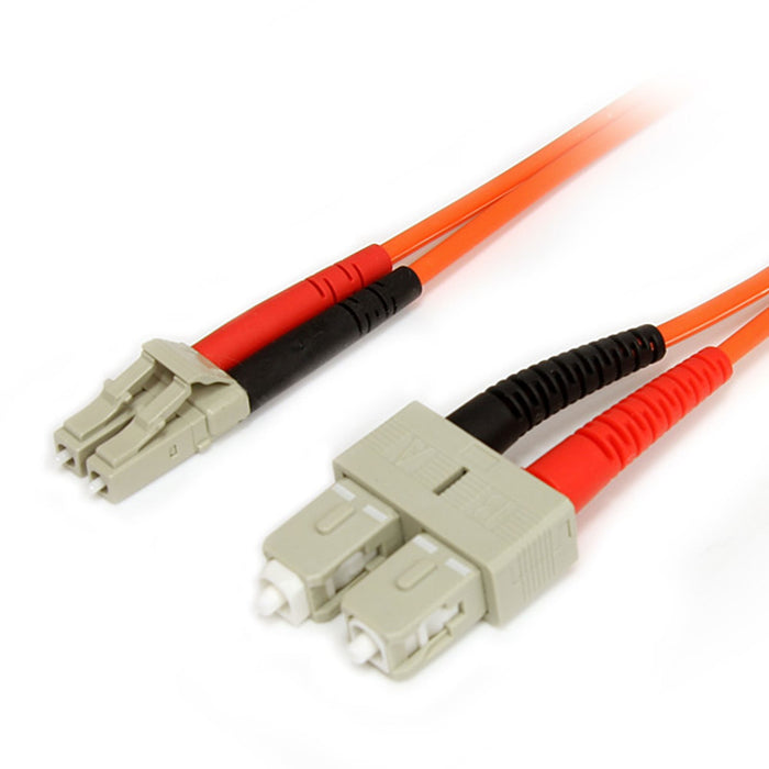 EAN 0065030797788 - StarTech.com FIBLCSC3 Cable de fibra óptica e InfiniBand Naranja imagen 1