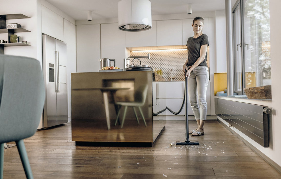 EAN 4054278656052 - Kärcher KWD 1 V-12/2/18 12 L Aspiradora de tambor Seca y húmeda 1000 W Bolsa para el polvo imagen 6