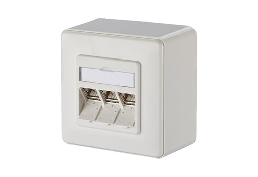 EAN 4250184136743 - BTR NETCOM 130B12D30002-E toma de corriente RJ-45 Blanco imagen 1