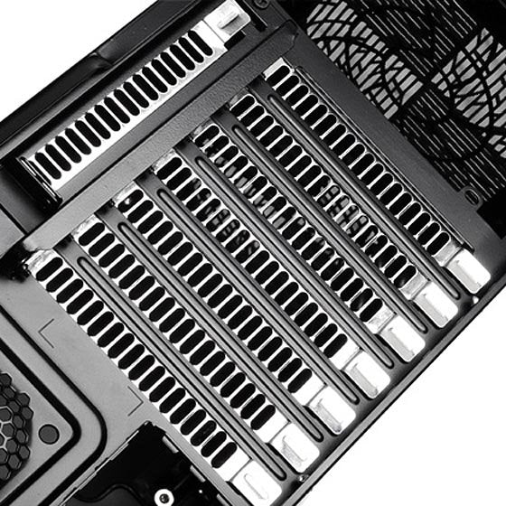 EAN 4710679810058 - Silverstone GD09B-C HTPC Negro imagen 3