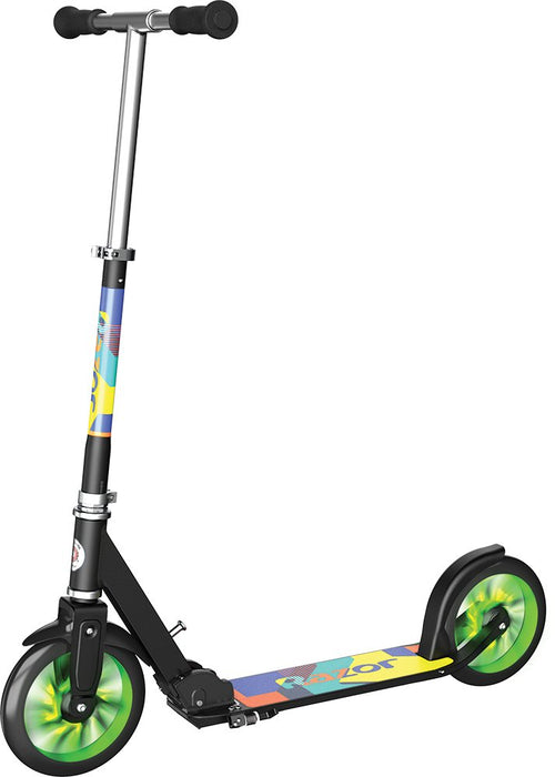 EAN 0845423023560 - Razor A5 Lux Light-Up Niños Patinete clásico Verde, Multicolor imagen 1