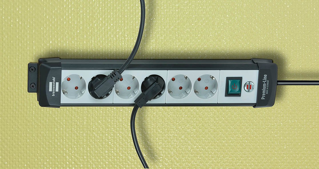 EAN 4007123624348 - Brennenstuhl 1951580100 base múltiple 3 m 8 salidas AC Negro, Gris imagen 5
