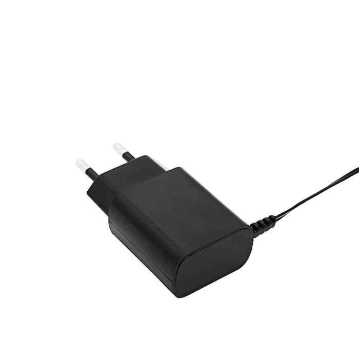 EAN 5901720138347 - Akyga AK-PD-08 adaptador e inversor de corriente Interior 4,8 W Negro imagen 3