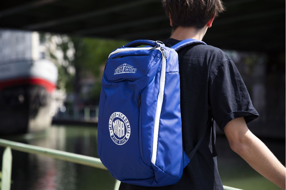 EAN 3328170287401 - Konix My Hero Academia Gaming 43,2 cm (17") Mochila Azul, Blanco imagen 6