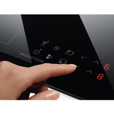 EAN 7332543982851 - Electrolux Serie 300 LHR3233CK Negro Integrado 30 cm Cerámico 2 zona(s) imagen 3