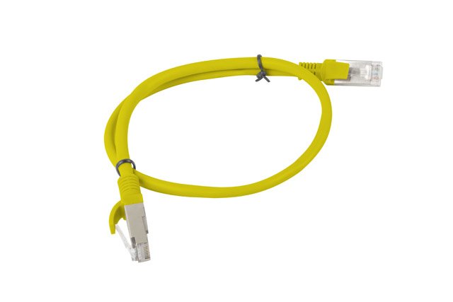 EAN 5901969404616 - Lanberg PCU5-10CC-0050-Y cable de red Amarillo 0,5 m Cat5e U/UTP (UTP) imagen 1