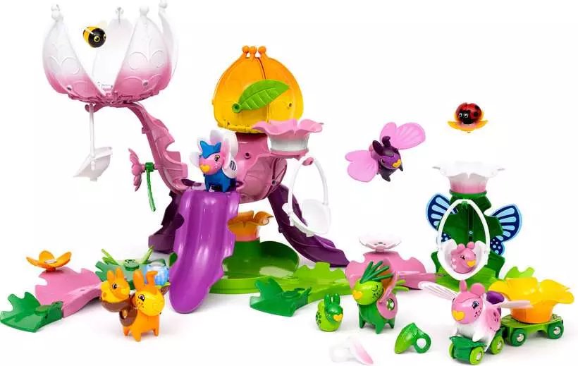 EAN 7312350362428 - BRIO Flower Town imagen 2