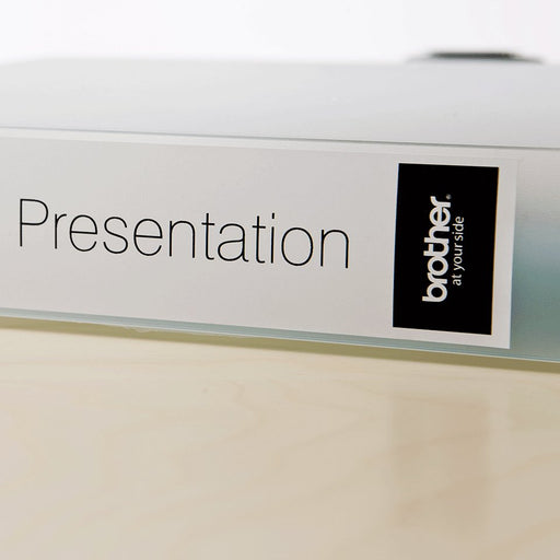 EAN 4977766667548 - Brother DK-22225 cinta para impresora de etiquetas Negro sobre blanco imagen 2