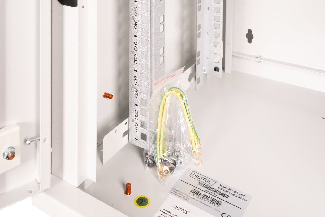 EAN 4016032135210 - Digitus DN-19 09-U armario rack 9U Bastidor de pared Gris imagen 5