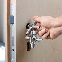 EAN 4003773074670 - Knipex 00 11 01 llave para armario de control imagen 7