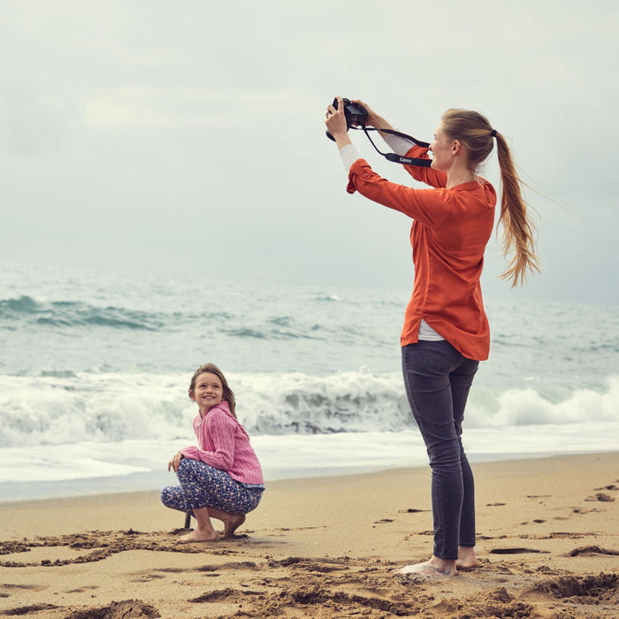 EAN 4549292132717 - Canon EOS 250D+EF-S 18-55mm Juego de cámara SLR 24,1 MP CMOS 6000 x 4000 Pixeles Negro imagen 18