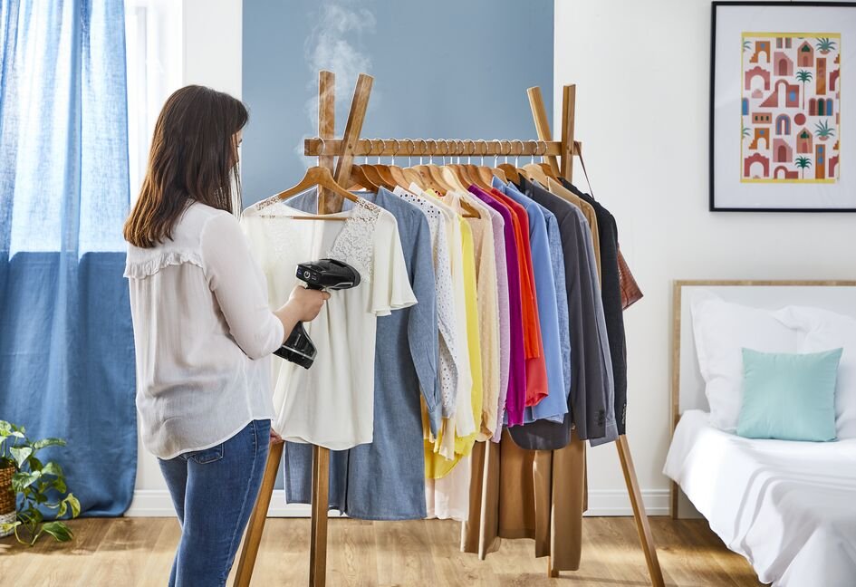 EAN 3121040084175 - Tefal Acces Steam Force DT8270 Vaporizador manual de prendas 0,2 L 2000 W Negro imagen 15