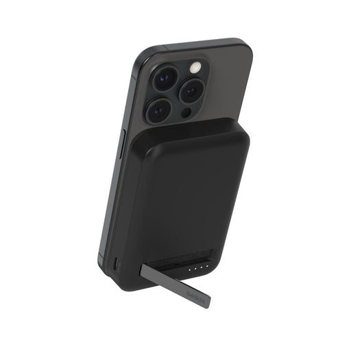 EAN 0745883872091 - Belkin BoostCharge Pro 8000 mAh Cargador inalámbrico Negro imagen 1