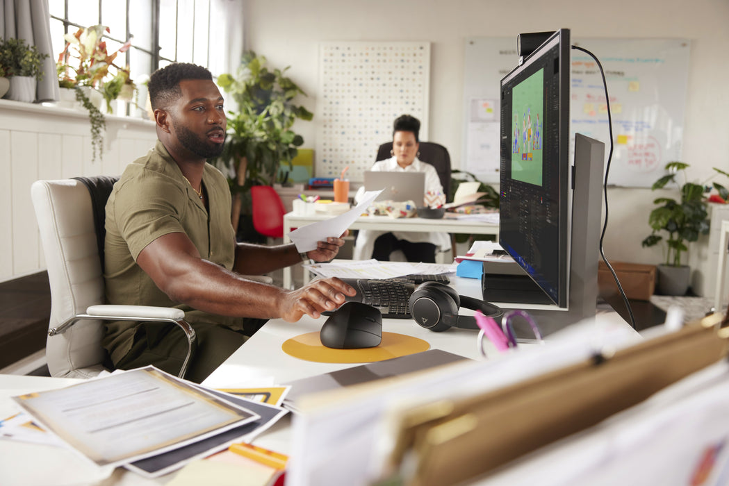 EAN 0196548939664 - HP 925 Ergonomic Vertical Mouse ratón Oficina mano derecha RF Wireless + Bluetooth 4000 DPI imagen 9