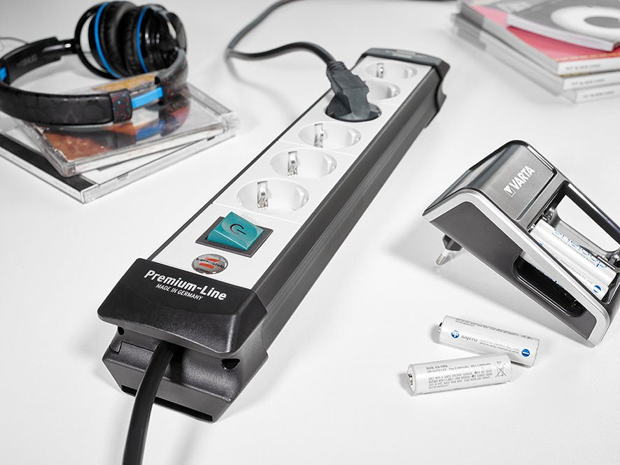 EAN 4007123624201 - Brennenstuhl 1955560100 base múltiple 3 m 6 salidas AC Gris imagen 3