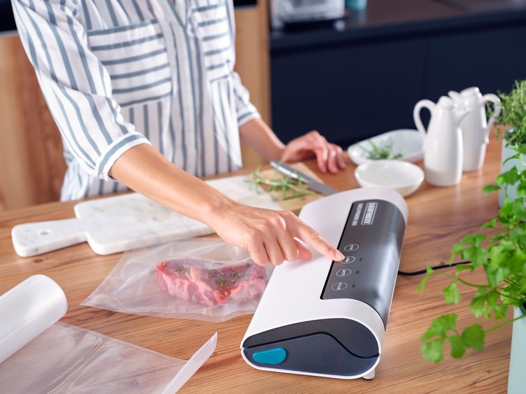 EAN 4006501032355 - Leifheit Vacu Power 300 sellador al vacío 750 mbar Negro, Turquesa, Blanco imagen 7