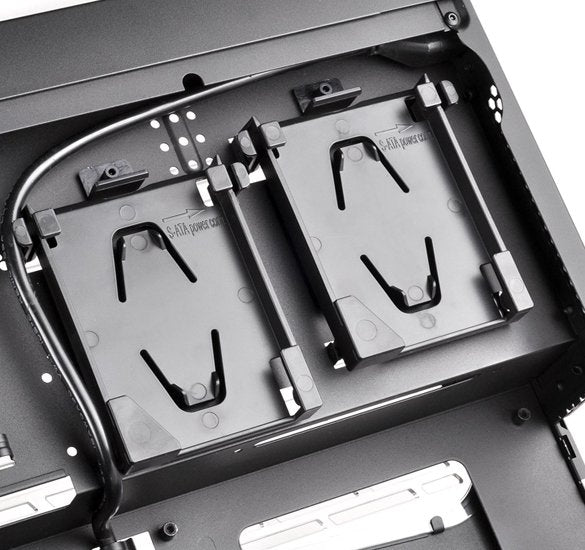 EAN 4710007222546 - Silverstone RVZ02 Small Form Factor (SFF) Negro, Plata imagen 13